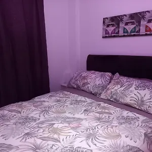 Precioso En Cerca De Todo Apartamento